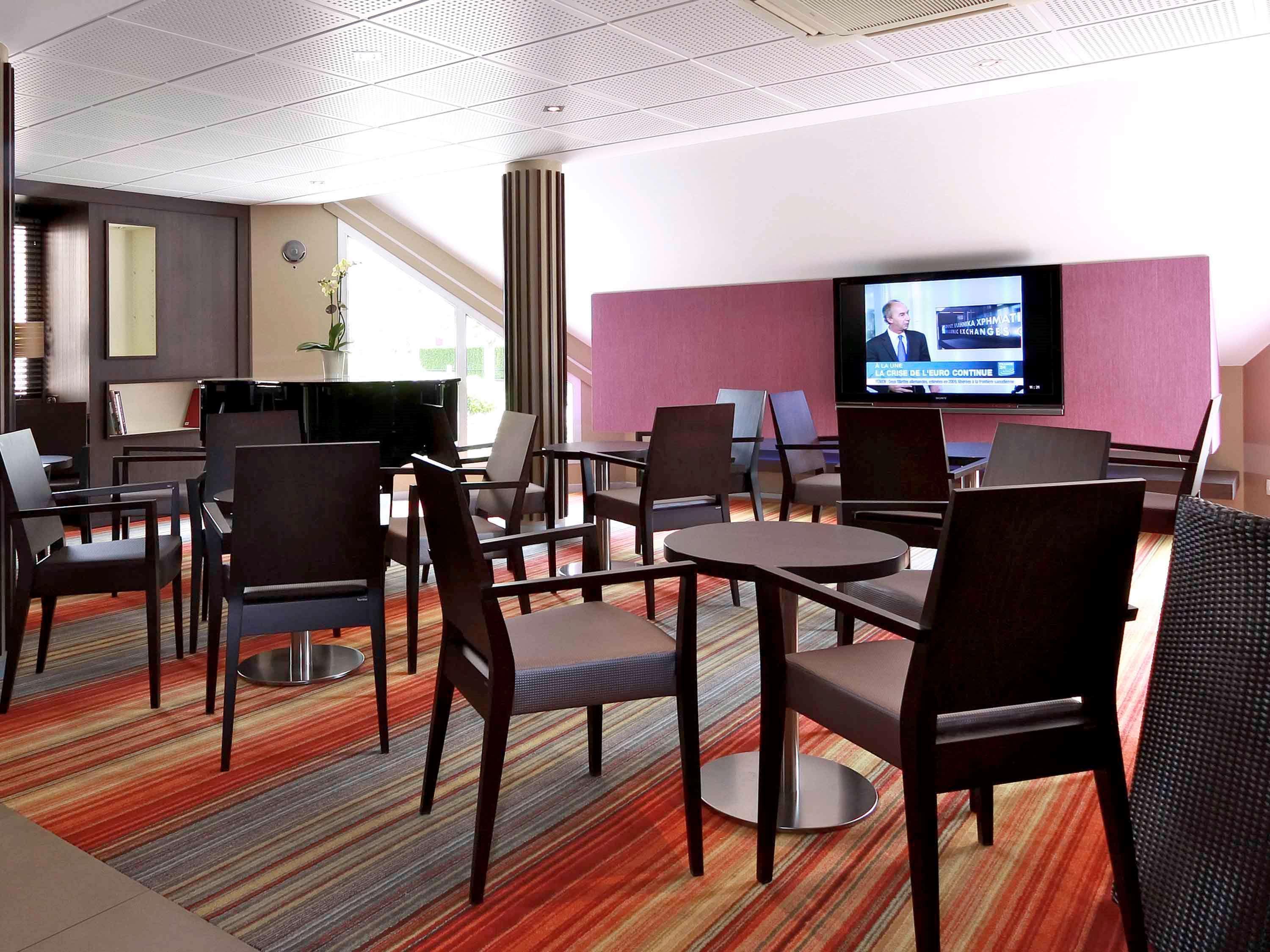 Mercure Hexagone Luxeuil מראה חיצוני תמונה