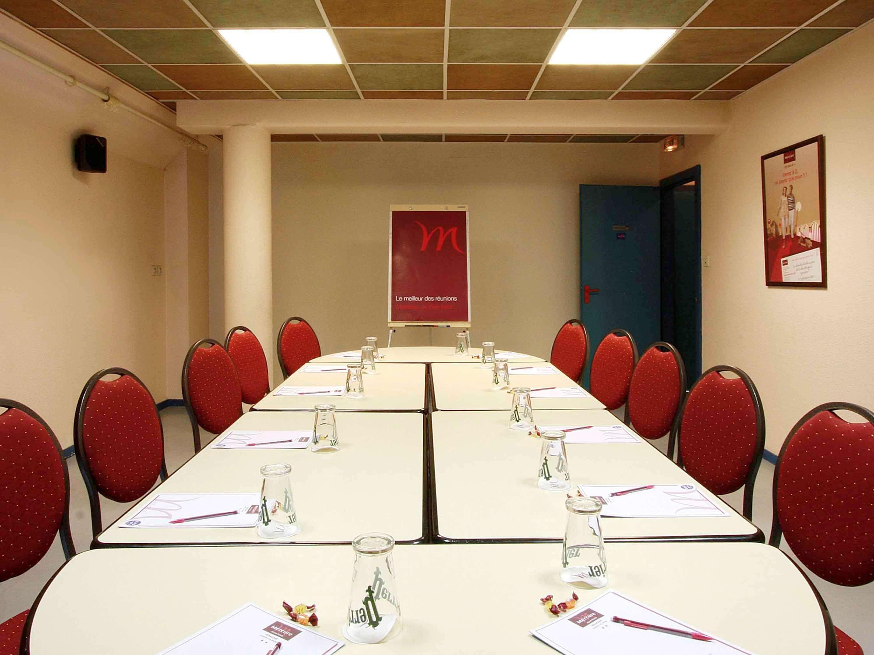 Mercure Hexagone Luxeuil מראה חיצוני תמונה