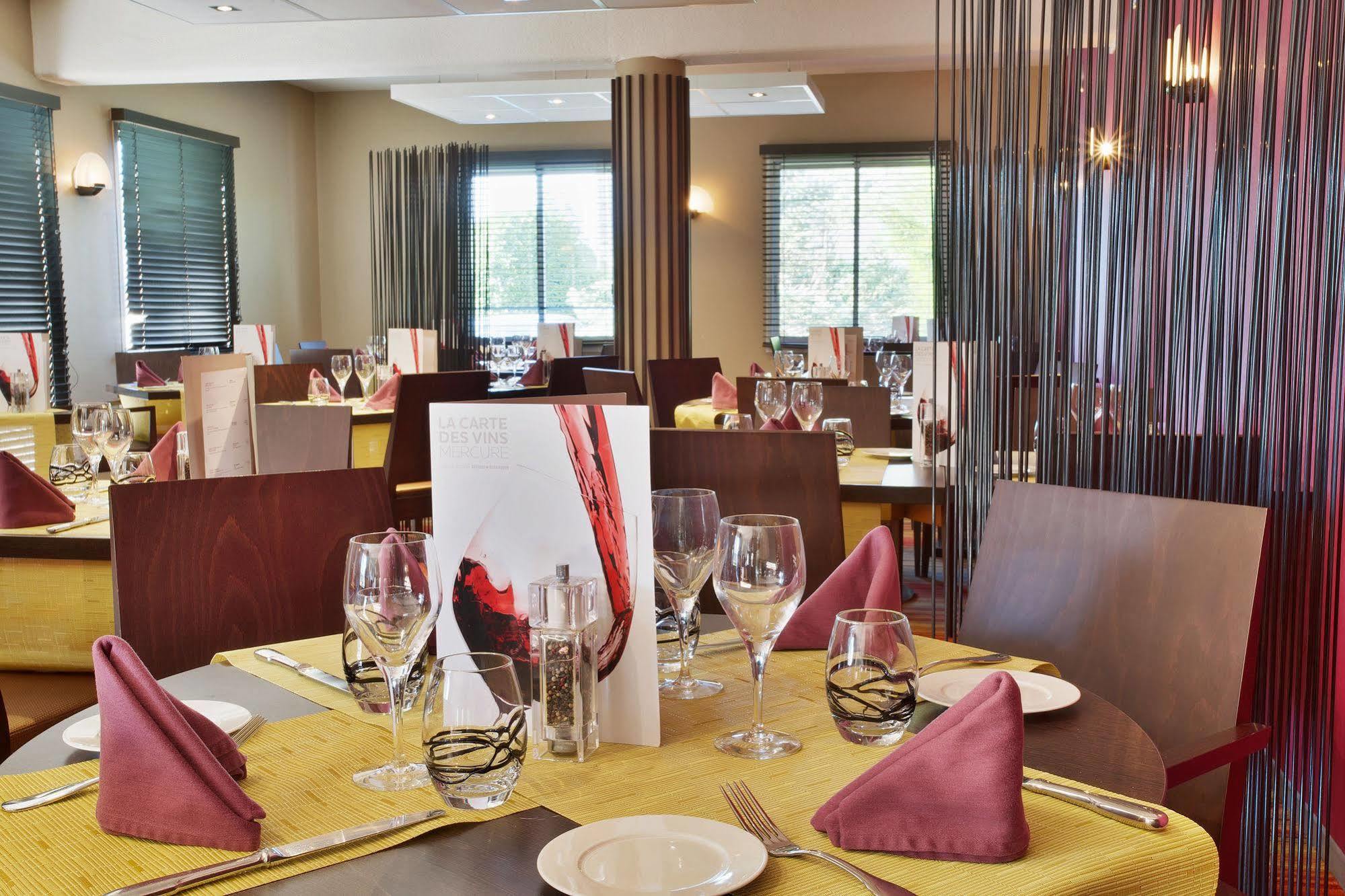Mercure Hexagone Luxeuil מראה חיצוני תמונה