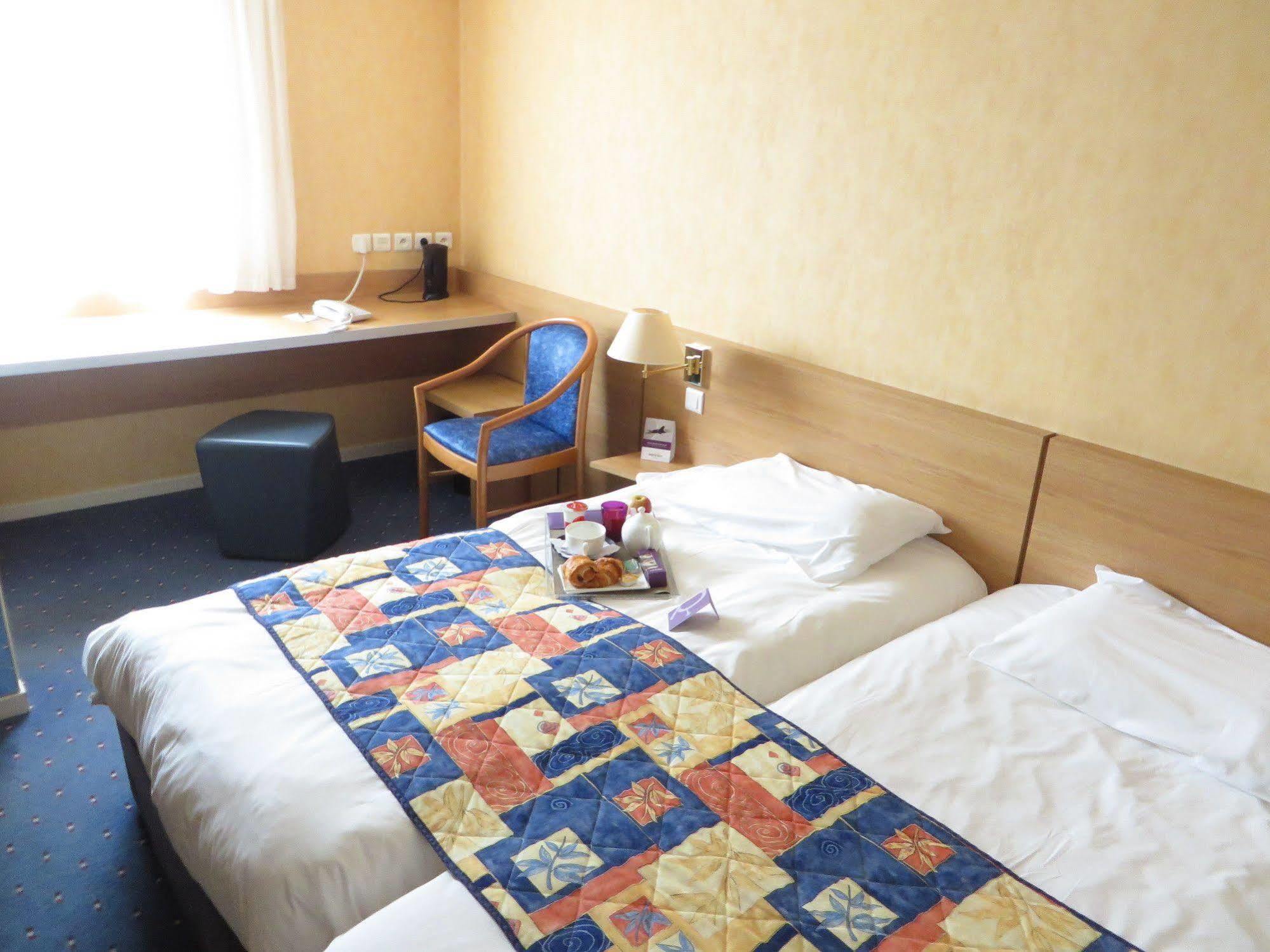 Mercure Hexagone Luxeuil מראה חיצוני תמונה