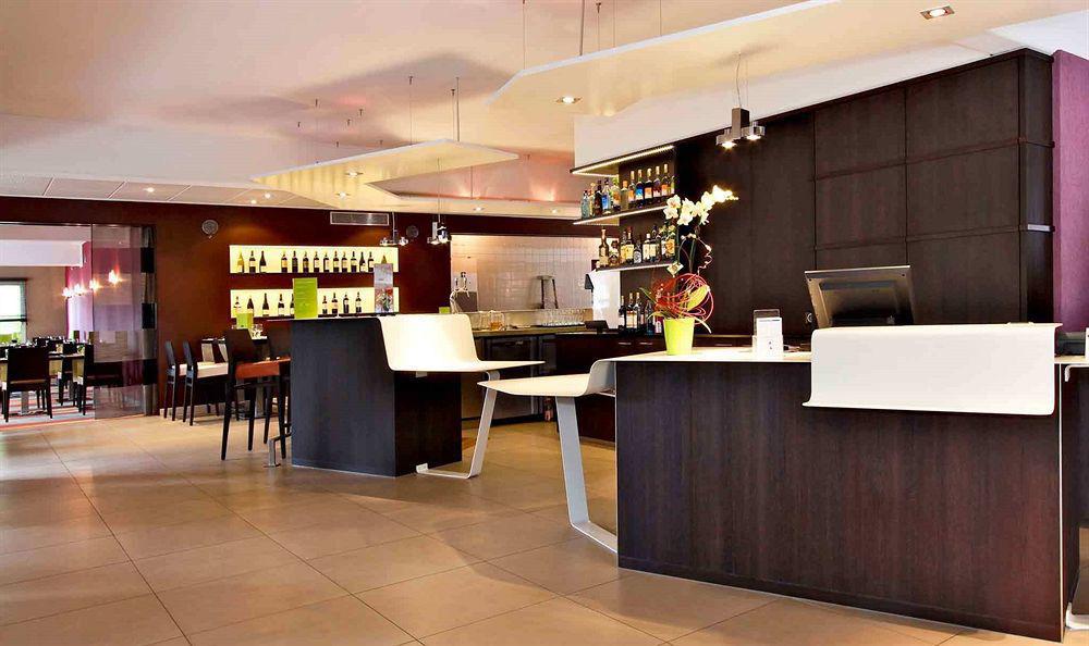 Mercure Hexagone Luxeuil מראה פנימי תמונה